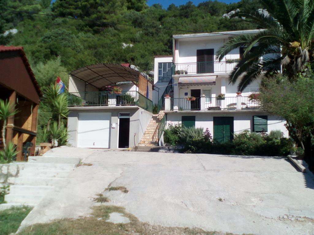 Apartments Bogunovic Плоче Экстерьер фото